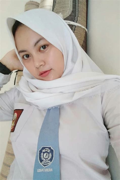 bokep pelajar indonesia|Ngentot Rebecca Siswi SMA Bandung viral Pakai Baju Jilbab。